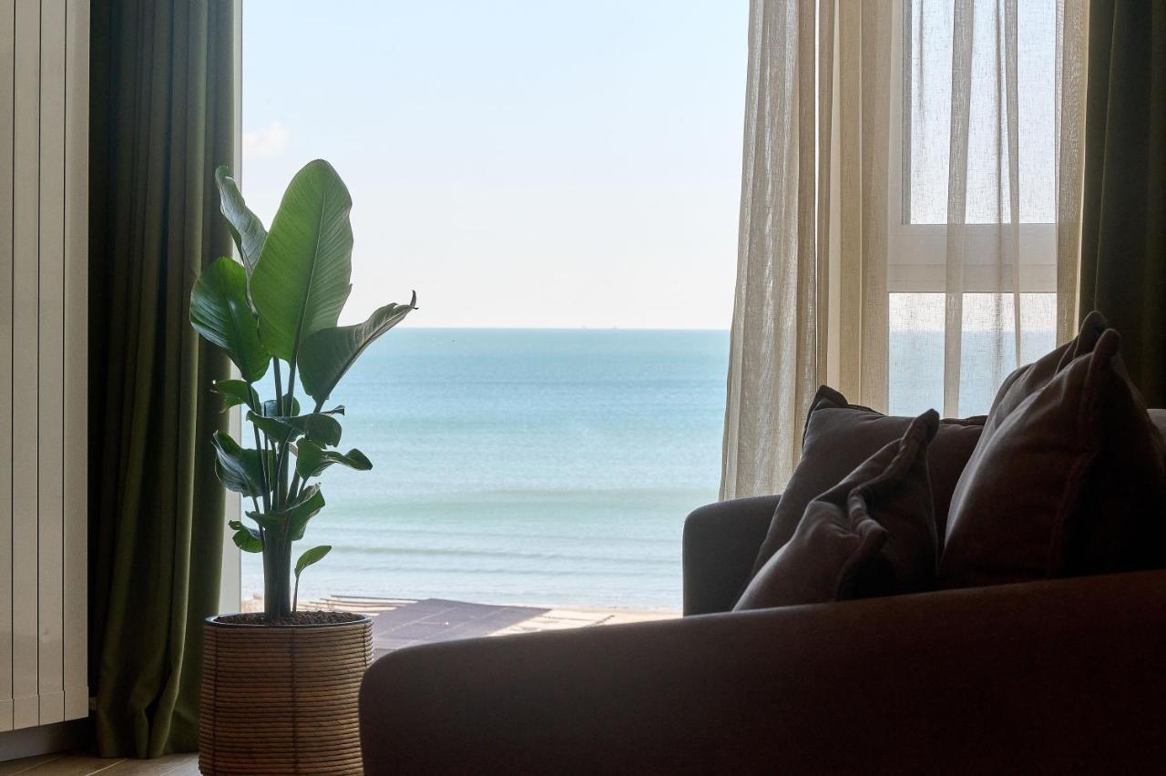 מאמאיה Studio Cornelia Seaview Spa&Pool In Infinity Beach Resort מראה חיצוני תמונה